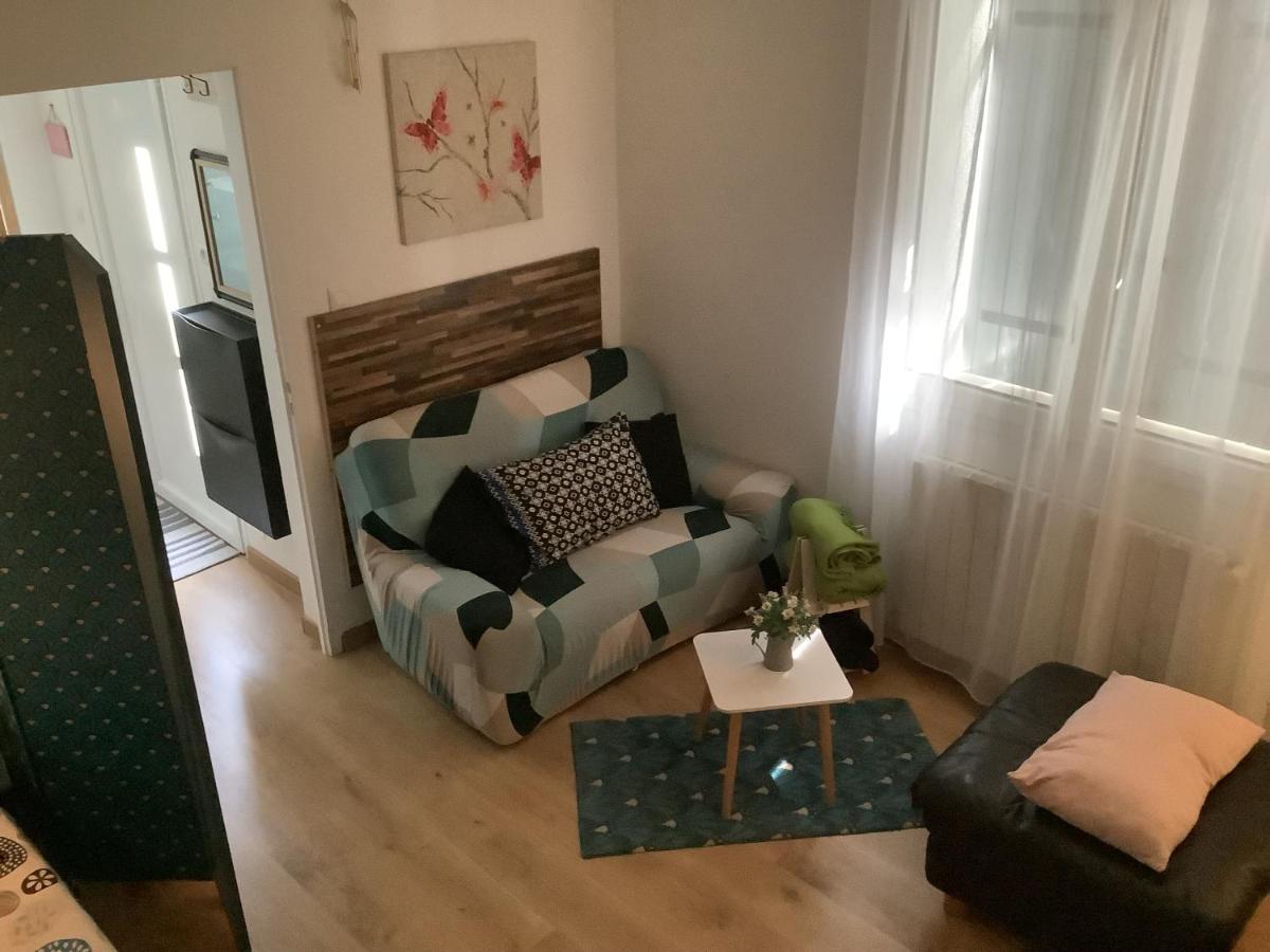 Un Sejour Entre Nimes Et Montpellier Apartment Souvignargues ภายนอก รูปภาพ